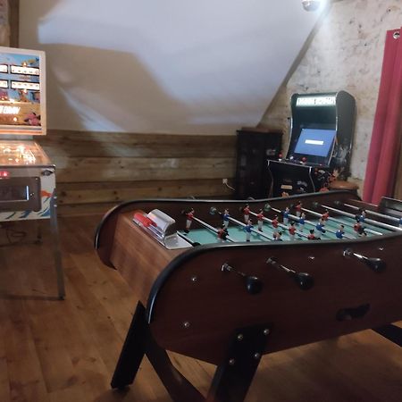 Bed and Breakfast La Valise A Cheval Mezieres-sur-Ponthouin Esterno foto